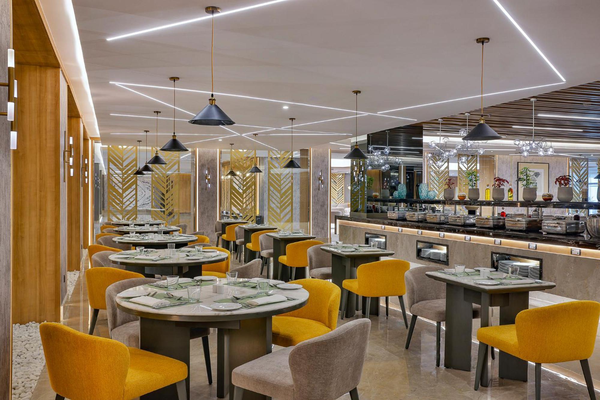 Holiday Inn & Suites - Al Khobar By Ihg Buitenkant foto