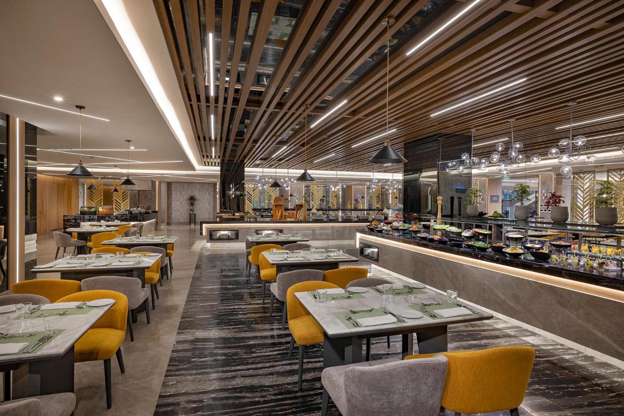 Holiday Inn & Suites - Al Khobar By Ihg Buitenkant foto